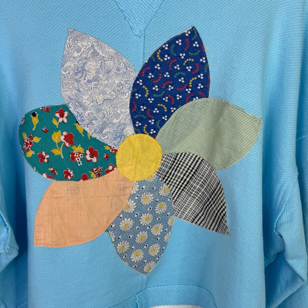Beachy Patchwork Flower Reworked Oversized Boxy Sweater - Picture 4 of 7